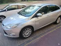 Usado Ford Focus Titanium 150 CV (110 kW) 2012 Gris / plata Berlina