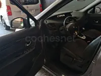Usado Renault Scénic III Dynamique 110 CV (80 kW) 2013 Gris / plata Monovolumen