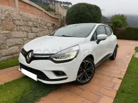 Usado Renault Clio IV LIMITED 90 CV (66 kW) 2018 Blanco Berlina