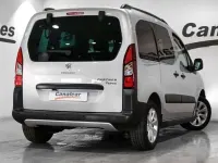 Usado Peugeot TePee Outdoor 99 CV (72 kW) 2018 Gris Van