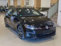 Usado VW Golf VII GTI 230 CV (169 kW) 2017 Negro Utilitario