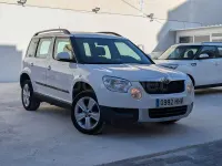 Usado Skoda Yeti Ambition 105 CV (77 kW) 2012 Blanco SUV