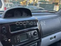Usado Mitsubishi Montero Sport 115 CV (84 kW) 2004 Verde SUV