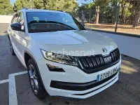 Usado Skoda Kodiaq SportLine 150 CV (110 kW) 2021 Blanco SUV