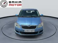Usado Skoda Fabia Active 60 CV (44 kW) 2014 Azul Berlina