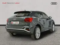 Usado Audi Q2 Ambiente 150 CV (110 kW) 2025 Gris / plata SUV