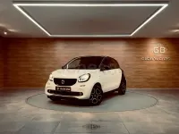 Usado Smart ForFour Passion 90 CV (66 kW) 2016 Blanco Utilitario