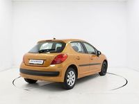 Usado Peugeot 207 75 CV (55 kW) 2007 Naranja Berlina