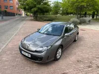 Begagnad Renault Laguna III Expression 140 HK (102 kW) 2010 Grå Sedan