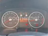 Usado Hyundai Coupé 143 CV (105 kW) 2006 Gris / plata Coupe