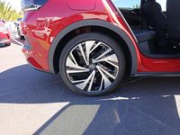 Usado VW ID.4 GTX 220 kW (300 CV) 2025 Rojo intenso metalizado con techo negro SUV