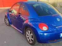 Usado VW New Beetle 105 CV (77 kW) 2009 Azul Utilitario