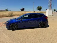 Usado Ford Focus ST 185 CV (136 kW) 2016 Azul Berlina