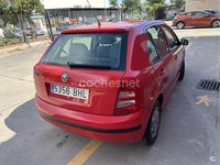 Usado Skoda Fabia Classic 68 CV (50 kW) 2001 Rojo Berlina