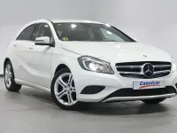 Usado Mercedes A180 Urban 109 CV (80 kW) 2014 Blanco