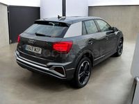 Usado Audi Q2 S-Line 116 CV (85 kW) 2025 Gris / plata SUV