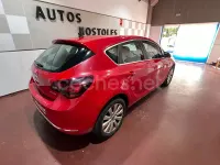 Usado Opel Astra Selective 110 CV (80 kW) 2014 Rojo Berlina