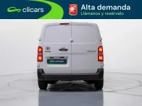 Usado Toyota Proace 120 CV (88 kW) 2024 Blanco Monovolumen