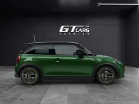 Usado Mini Cooper SE 135 kW (184 CV) 2021 Verde Utilitario
