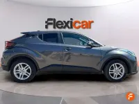Usado Toyota C-HR Active 122 CV (89 kW) 2022 Gris SUV