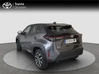 Usado Toyota Yaris Cross Active 116 CV (85 kW) 2022 Gris SUV