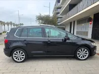 Usado VW Golf Sportsvan Sportline 150 CV (110 kW) 2017 Negro Monovolumen