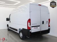 Usado Fiat Ducato 140 CV (102 kW) 2020 Blanco Van