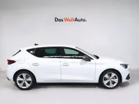 Usado Seat Leon FR 150 CV (110 kW) 2024 Blanco Berlina