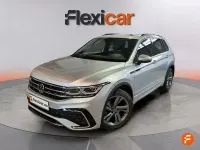 Usado VW Tiguan R-line 150 CV (110 kW) 2023 Gris SUV