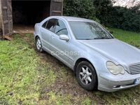 Usado Mercedes C220 Elegance 143 CV (105 kW) 2003 Gris / plata Berlina