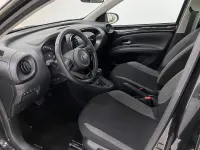 Usado Toyota Aygo X Play 72 CV (52 kW) 2023 Negro SUV