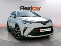Käytetty Toyota C-HR Advance 122 HP (89 kW) 2021 Valkoinen Katumaasturi