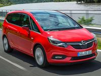 Usado Opel Zafira Expression 120 HP (88 kW) 2018 Cinzento Monovolume