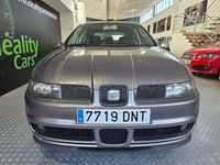 Usado Seat Leon FR 150 CV (110 kW) 2005 Gris / plata Utilitario