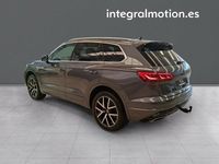 Usado VW Touareg R-line 231 CV (169 kW) 2021 Gris SUV