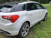Usado DS Automobiles DS5 Style 150 CV (110 kW) 2015 Blanco Utilitario