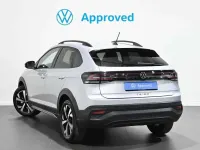 Usado VW Taigo 116 CV (85 kW) 2025 Plateado SUV