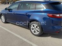 Usado Renault Mégane GrandTour LIMITED 130 CV (95 kW) 2018 Azul Familiar