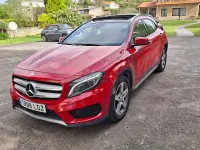 Usado Mercedes GLA200 AMG line 136 CV (100 kW) 2016 Rojo SUV