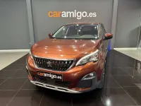 Usado Peugeot 3008 Allure 120 CV (88 kW) 2016 Burdeos SUV