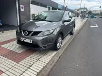 Usado Nissan Qashqai Acenta 115 CV (84 kW) 2017 Gris / plata SUV