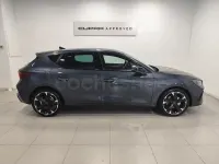 Nuevo Cupra Leon 150 CV (110 kW) 2025 Gris / plata Berlina
