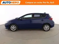 Usado Toyota Auris Hybrid Active 136 CV (100 kW) 2016 Azul Utilitario