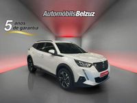 Usado Peugeot 2008 Allure 131 CV (96 kW) 2021 Blanco SUV