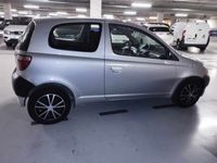 usado Toyota Yaris 1.0 Luna