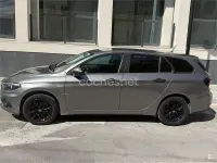 Usado Fiat Tipo Lounge 95 CV (69 kW) 2021 Gris / plata Familiar