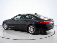 Usado Jaguar XF Prestige 163 CV (119 kW) 2016 Negro Berlina