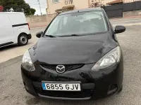Usado Mazda 2 Active 68 CV (50 kW) 2009 Negro Utilitario