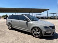 Usado Skoda Octavia RS 184 CV (135 kW) 2017 Gris / plata Familiar