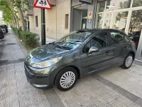 Usado Peugeot 207 75 CV (55 kW) 2007 Verde Utilitario